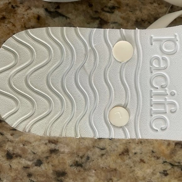 Ocean Pacific OP Flip Flop "9" - Picture 4 of 6